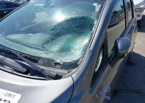 2017 Nissan Versa Note Sv z USA, uszkodzony, nr VIN 3N1CE2CPXHL379934